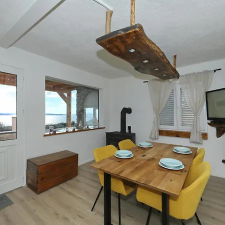 4 Bedroom Amazing In *