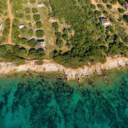 4 Bedroom Amazing In Casa vacanze