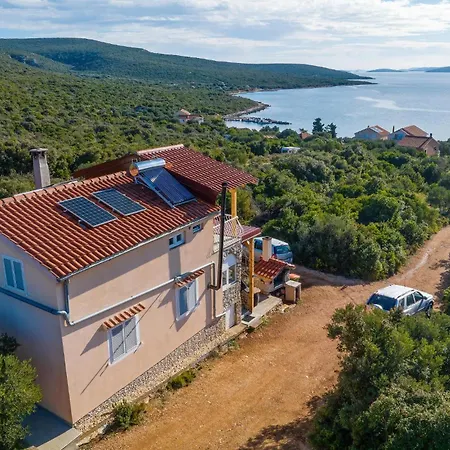 4 Bedroom Amazing In Banj