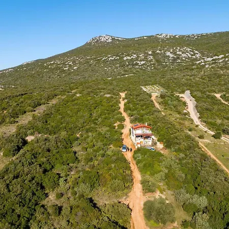 4 Bedroom Amazing In *
